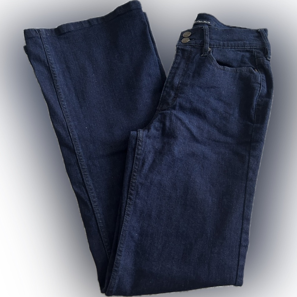 CALVIN KLEIN HIGH RISE FLARE DARK WASH